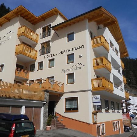 Hotel Alpenfrieden Kappl Kültér fotó
