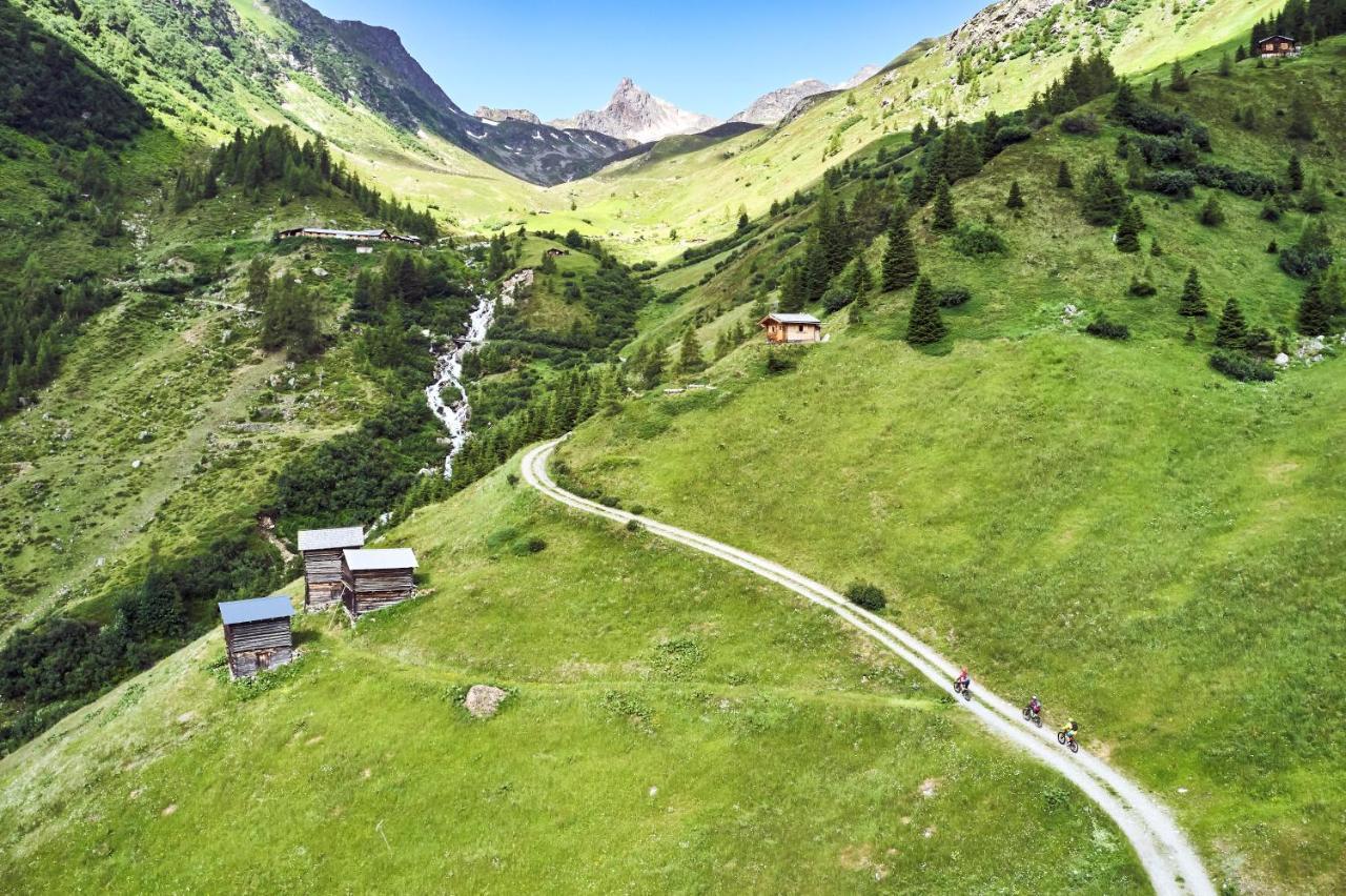 Hotel Alpenfrieden Kappl Kültér fotó