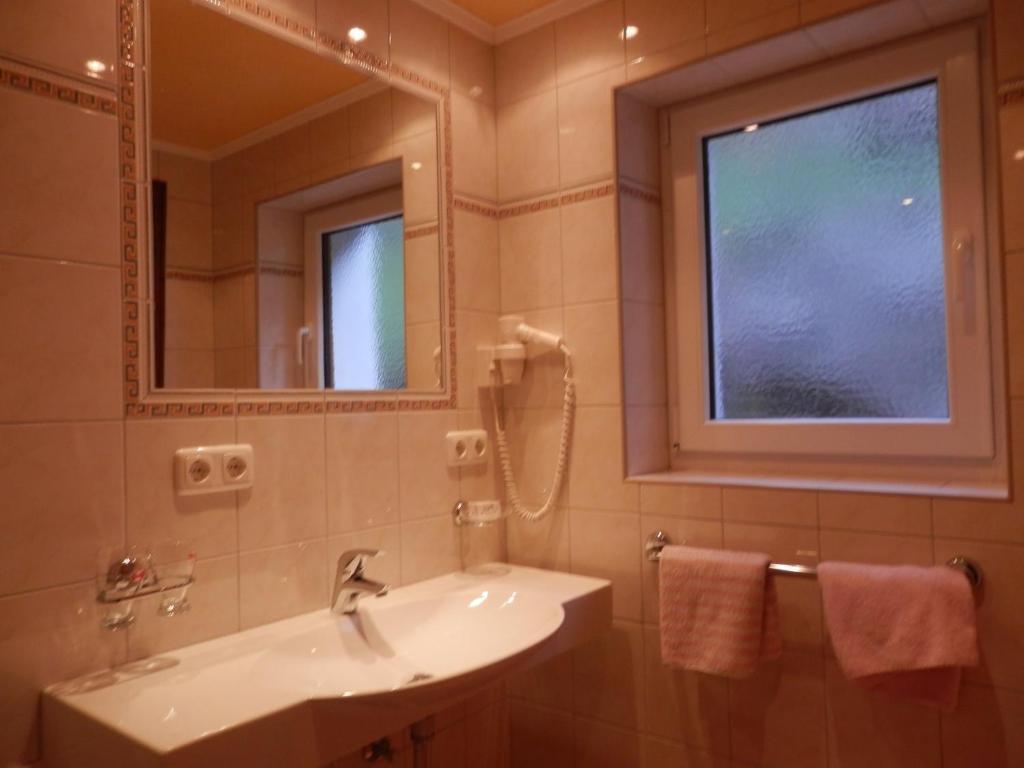 Hotel Alpenfrieden Kappl Kültér fotó