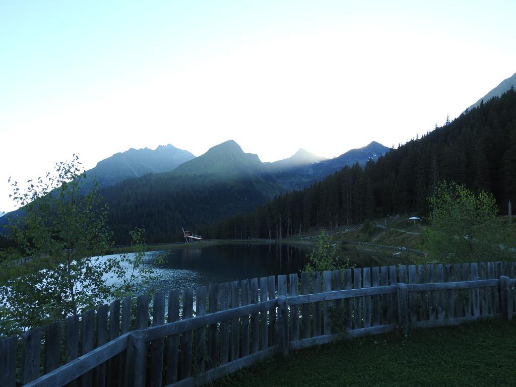 Hotel Alpenfrieden Kappl Kültér fotó
