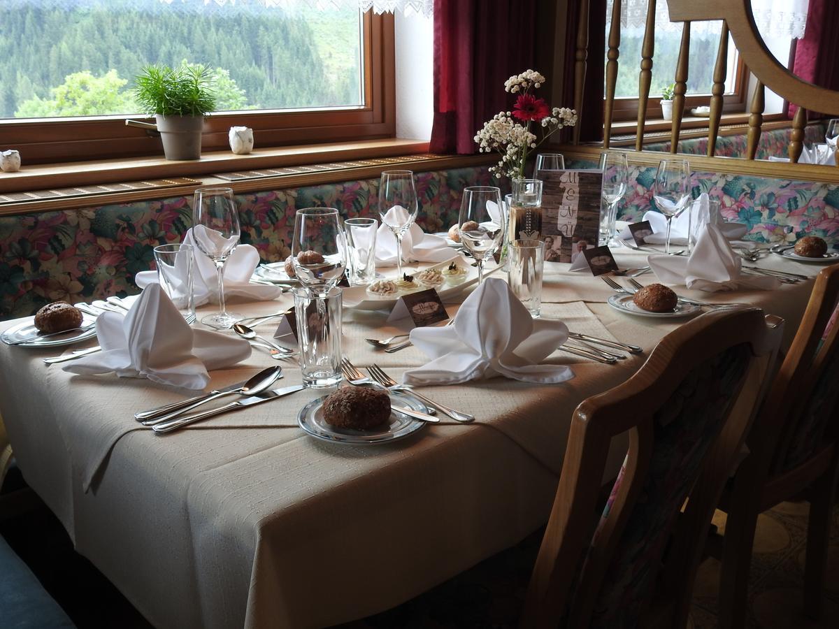 Hotel Alpenfrieden Kappl Kültér fotó